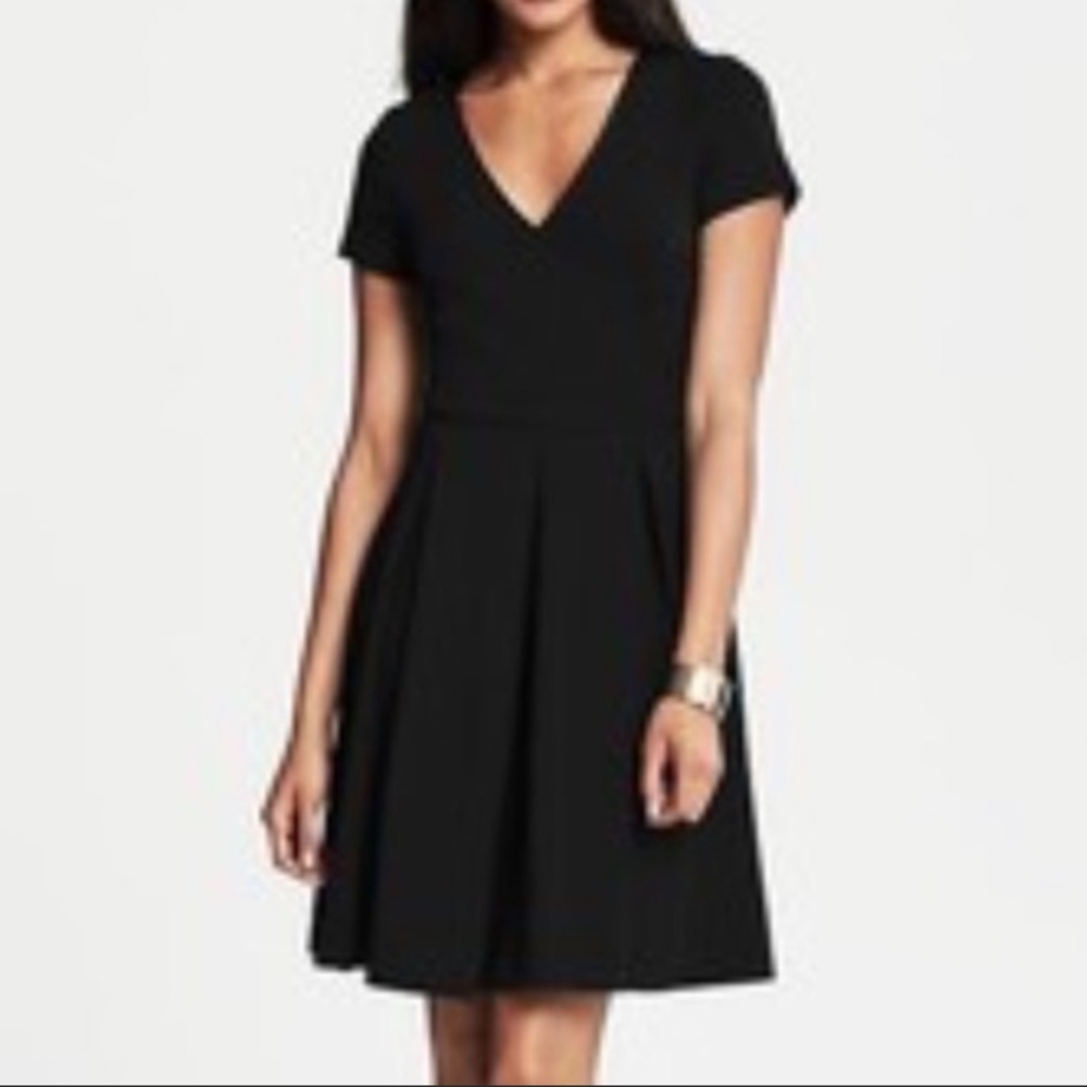Banana Republic Black V-Neck Dress